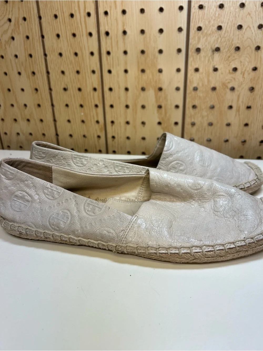 Tory Burch Cream Leather Logo Espadrille Slip-Ons